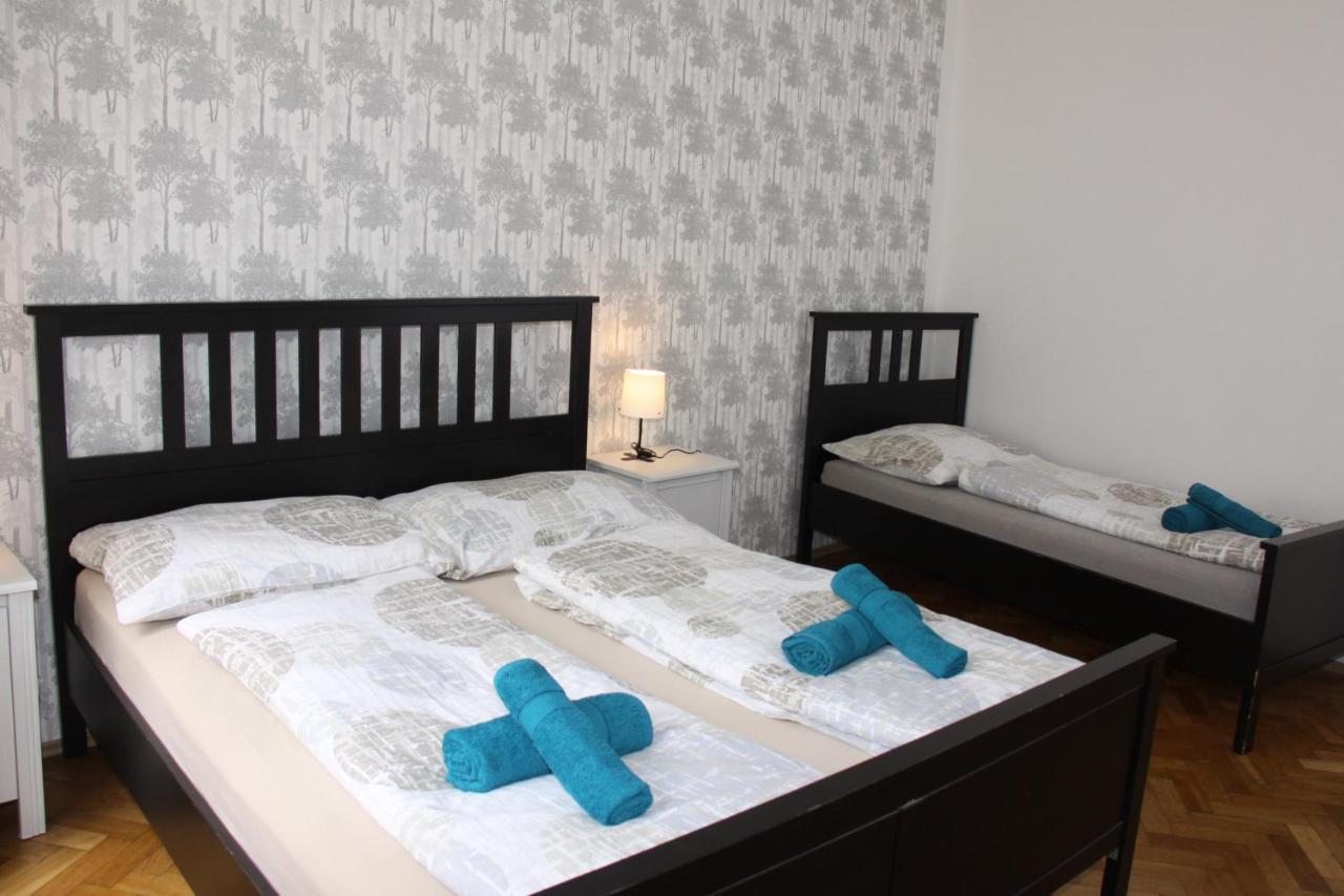 Central Prague Wenceslas Square Apartments 외부 사진