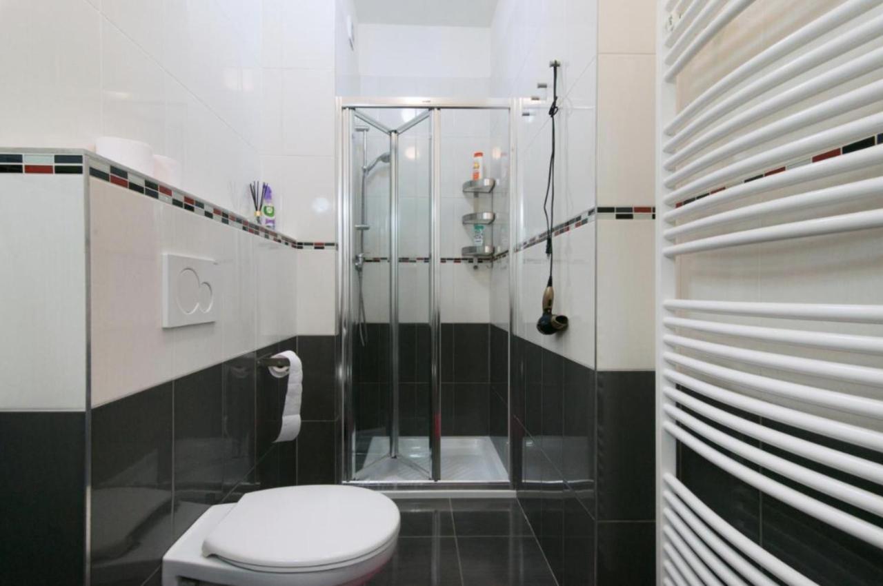 Central Prague Wenceslas Square Apartments 외부 사진